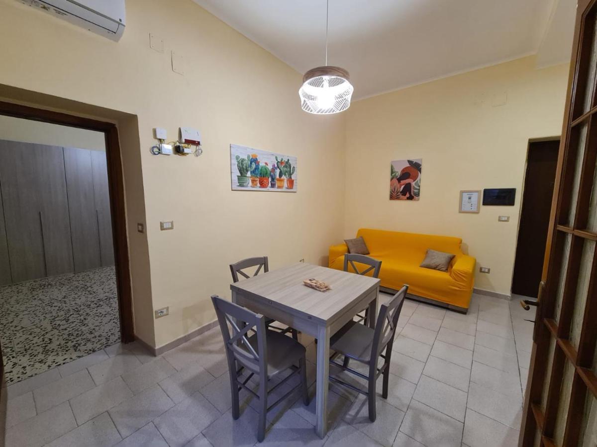 Old Bay Apartment Napoli Exterior foto